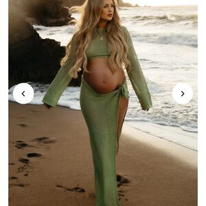Chic Green Knit Maternity Maxi Dress